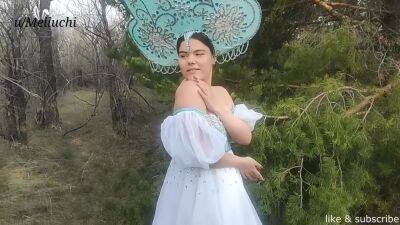 Fucks In Russian Folk Costume In The Forest - hotmovs.com - Russia