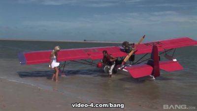 Caylian curtis fucks a pilot on a secluded island beach - BANG - hotmovs.com