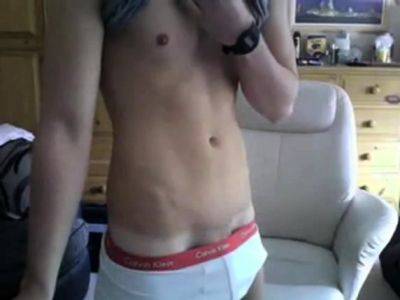 Cute amateur twink shows his big dick on webcam - drtuber